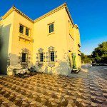 Luxurious 4 bedroom Villa for Sale in Jumeirah Islands