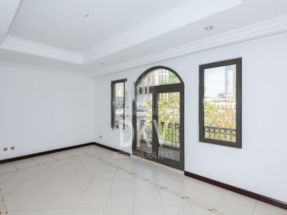 5 Bedroom Garden Home Villa for Rent in Palm Jumeirah