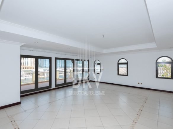 5 Bedroom Garden Home Villa for Rent in Palm Jumeirah