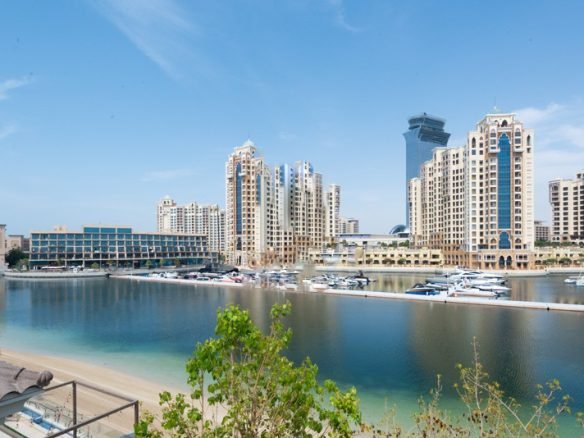 5 Bedroom Garden Home Villa for Rent in Palm Jumeirah