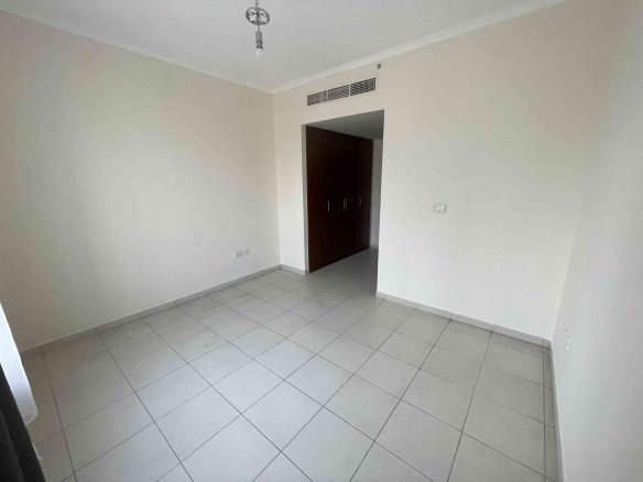 2 bedroom apartment for Sale in downtown dubai |Mid-Floor Unit