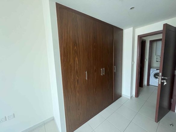 2 bedroom apartment for Sale in downtown dubai |Mid-Floor Unit
