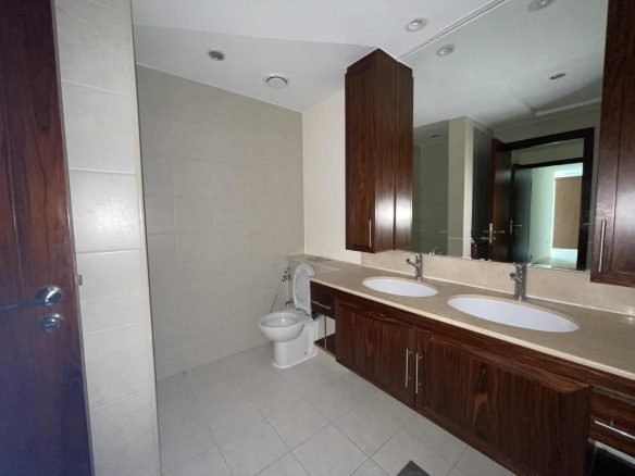 2 bedroom apartment for Sale in downtown dubai |Mid-Floor Unit