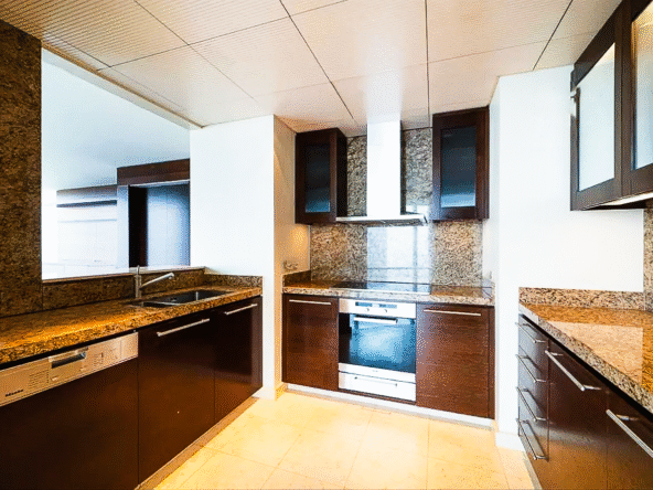 Burj Khalifa apartment for rent with panoramic views