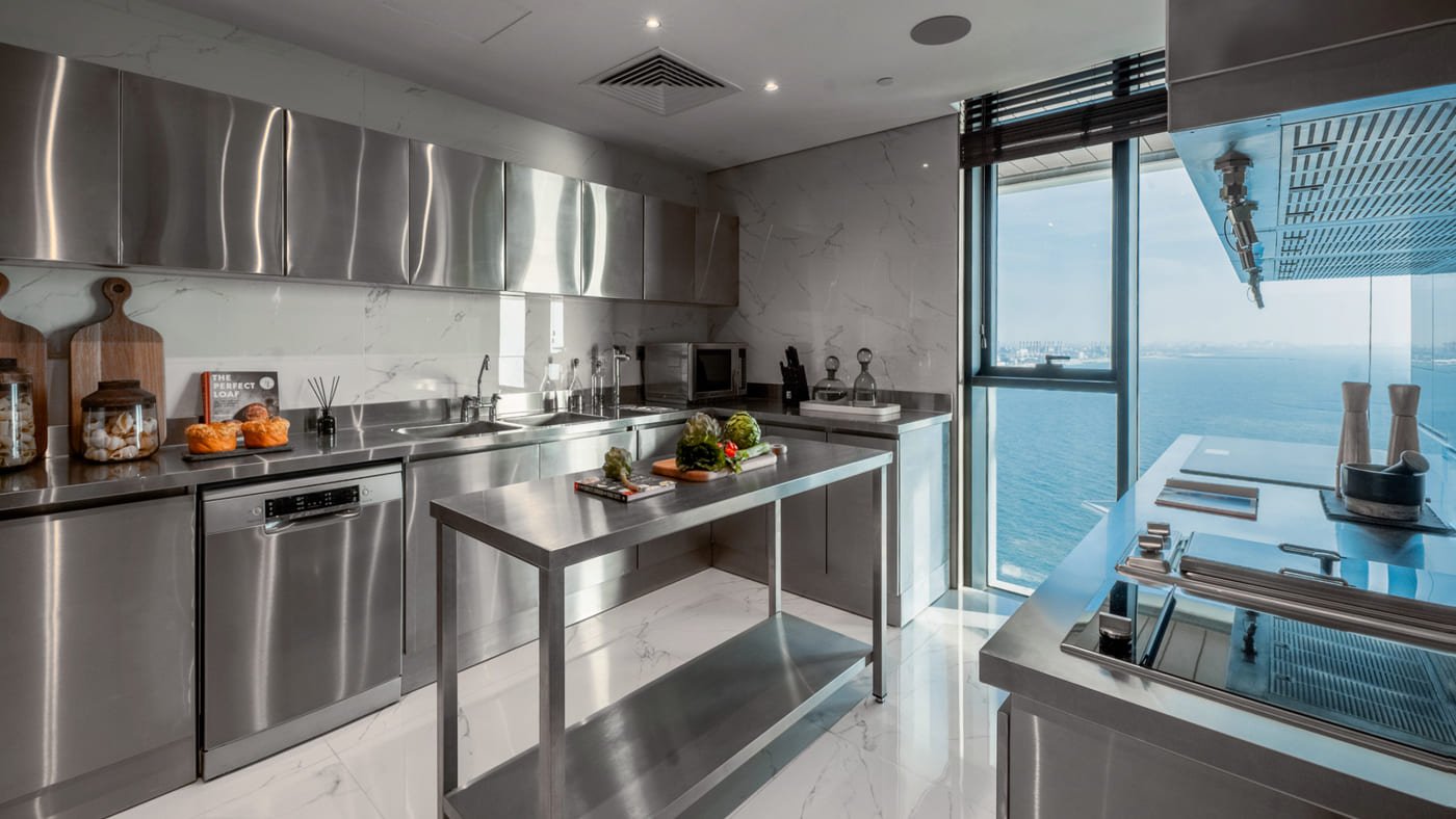 Bluewaters penthouse for sale with sea and Palm view from terrace