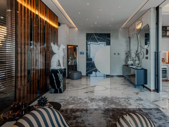 Bluewaters penthouse for sale with sea and Palm view from terrace
