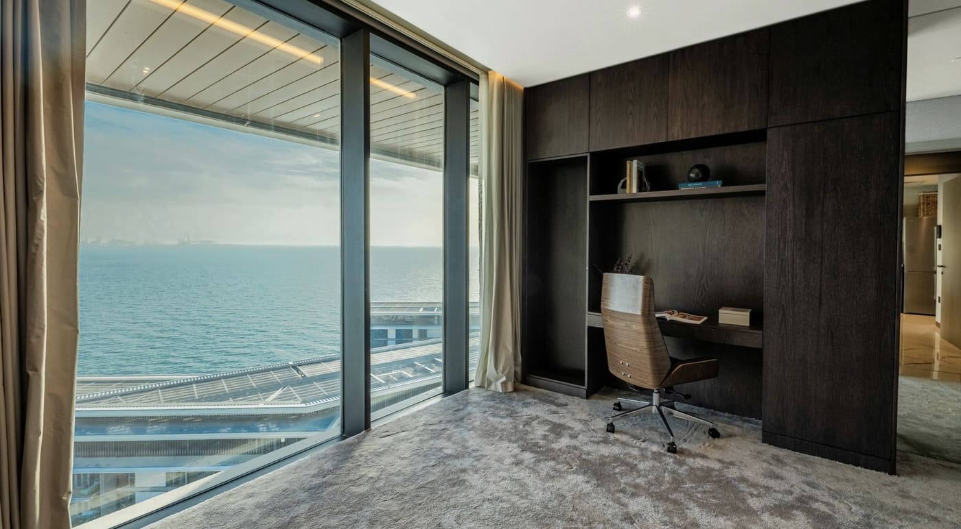 Bluewaters penthouse for sale with sea and Palm view from terrace