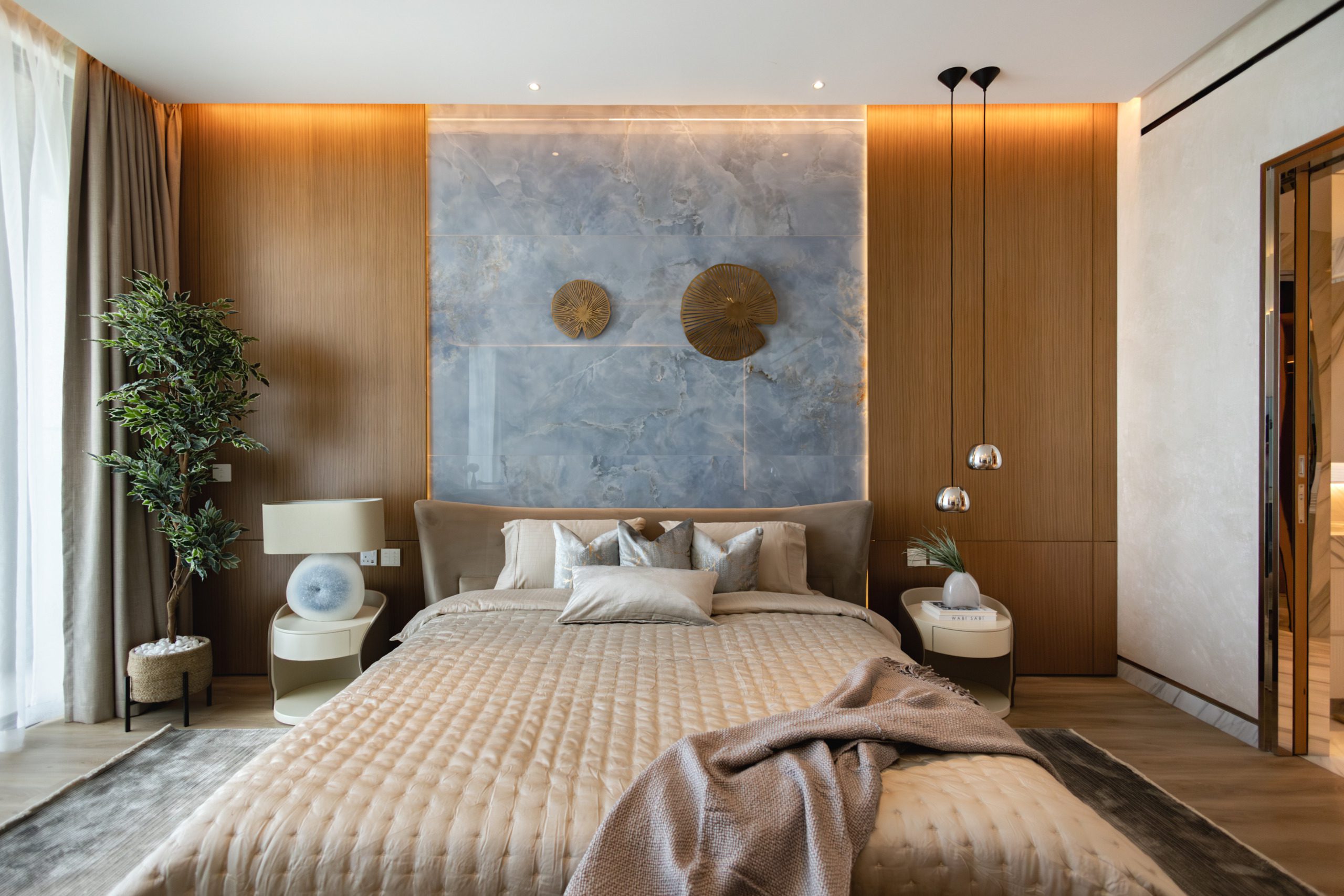 2 Bedroom Apartment for Sale at The Royal Atlantis with Sea View – Fully Furnished Luxury Residence