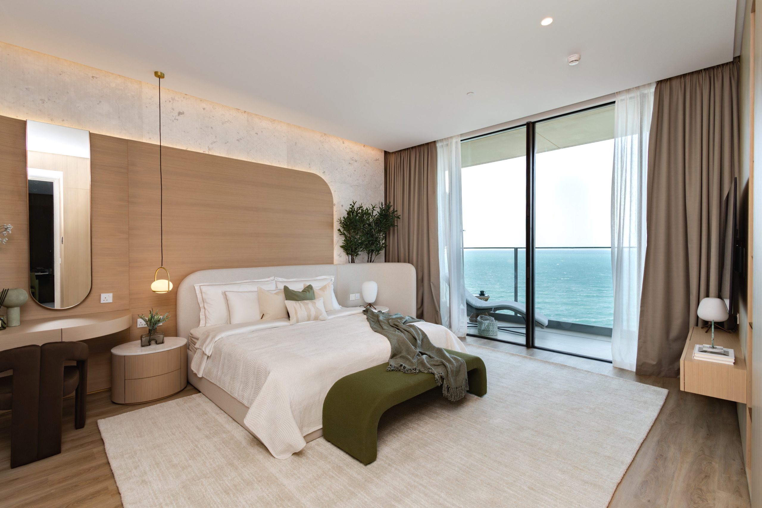 2 Bedroom Apartment for Sale at The Royal Atlantis with Sea View – Fully Furnished Luxury Residence