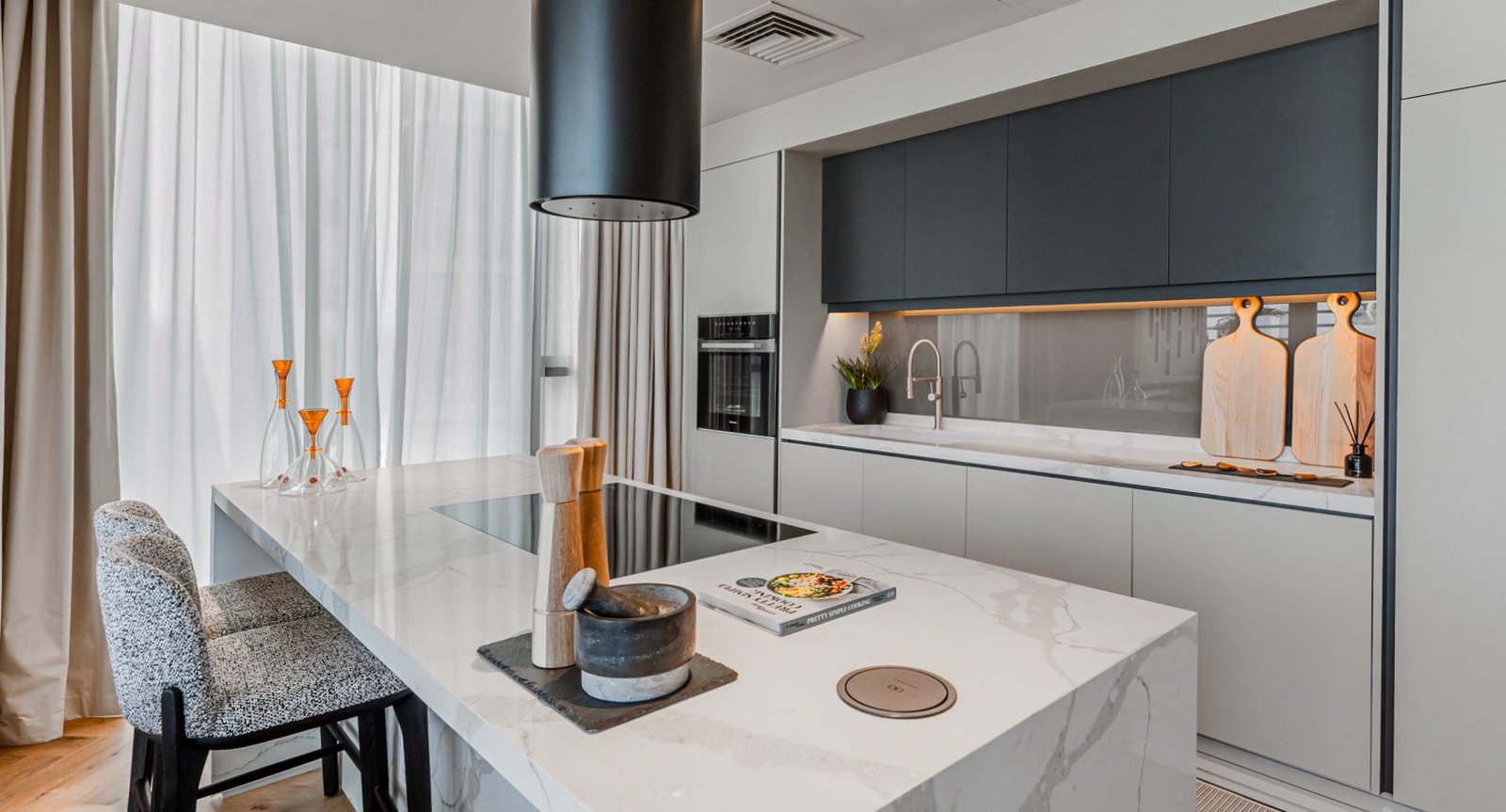 High-floor 3 bedroom Bluewaters home with Palm and Ain Dubai views