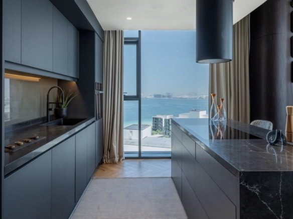 3 bedroom apartment Bluewaters with panoramic Palm and Ain Dubai views