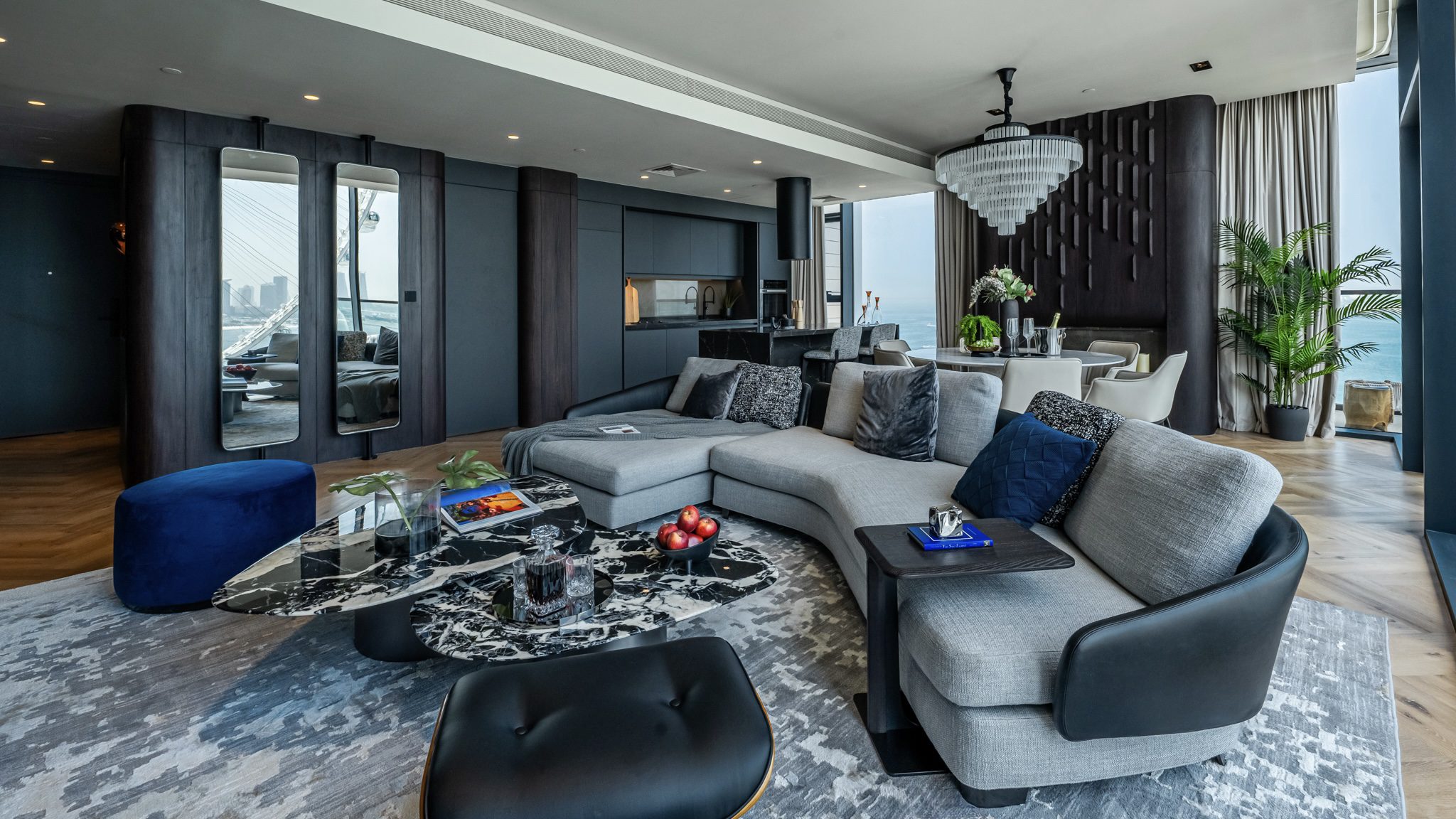 3 bedroom apartment Bluewaters with panoramic Palm and Ain Dubai views