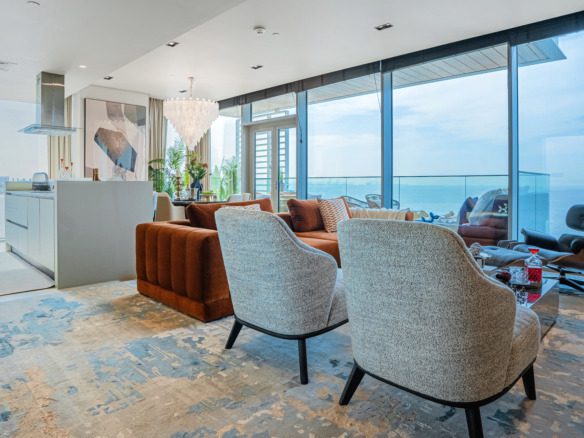 4 bedroom Bluewaters apartment with full sea view and private terrace