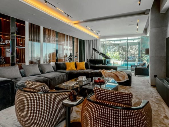 Bluewaters penthouse for sale with sea and Palm view from terrace