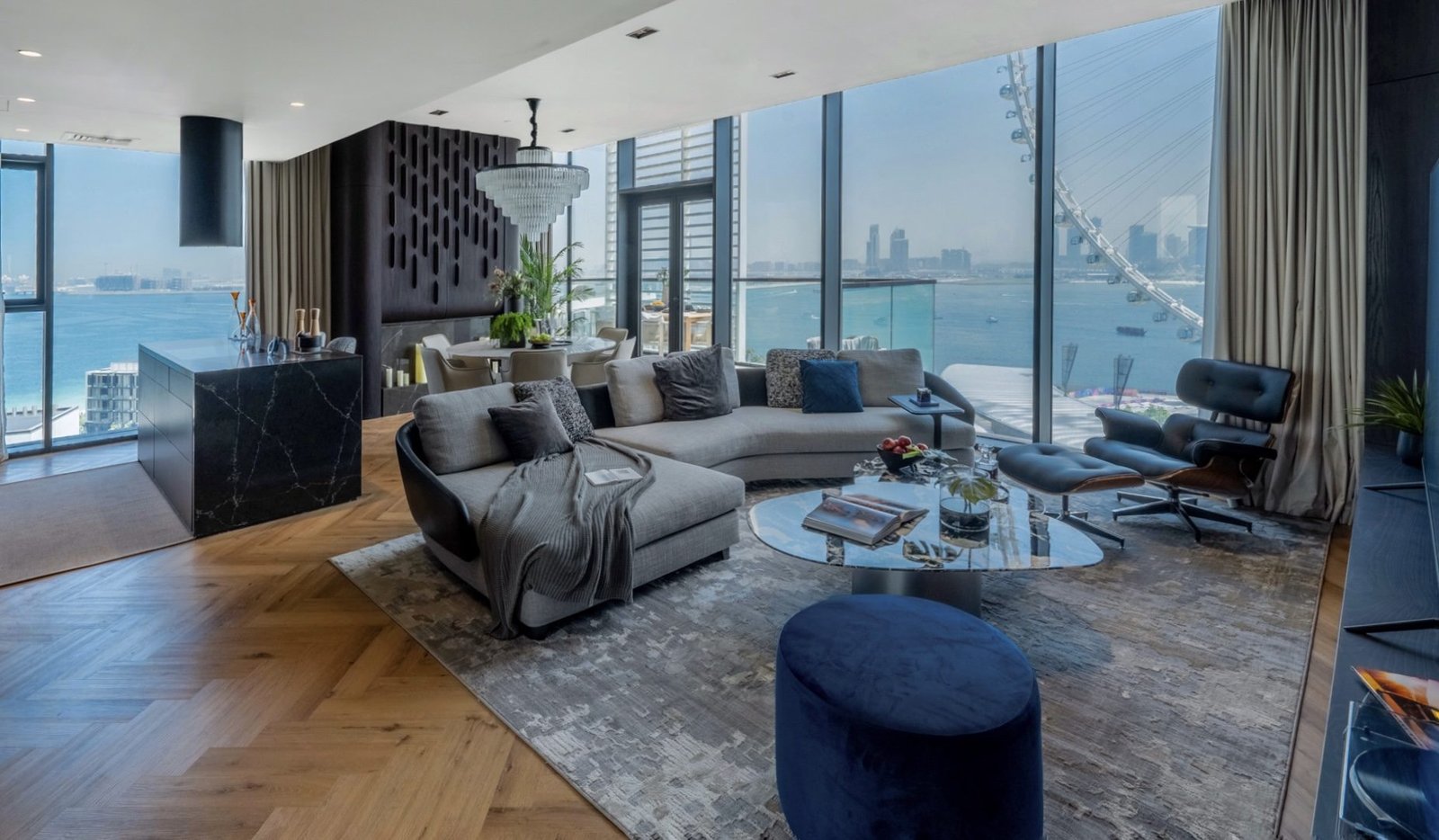 3 bedroom apartment Bluewaters with panoramic Palm and Ain Dubai views
