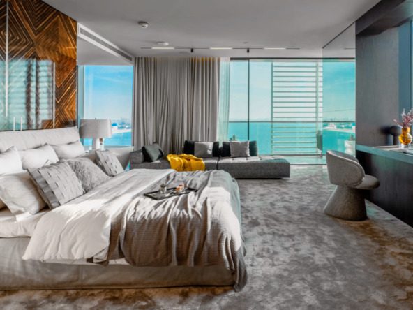 Bluewaters penthouse for sale with sea and Palm view from terrace