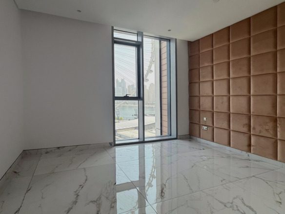 2 bedroom sea view apartment in Bluewaters Dubai