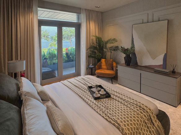Bluewaters townhouse for sale with private pool and sea view terrace