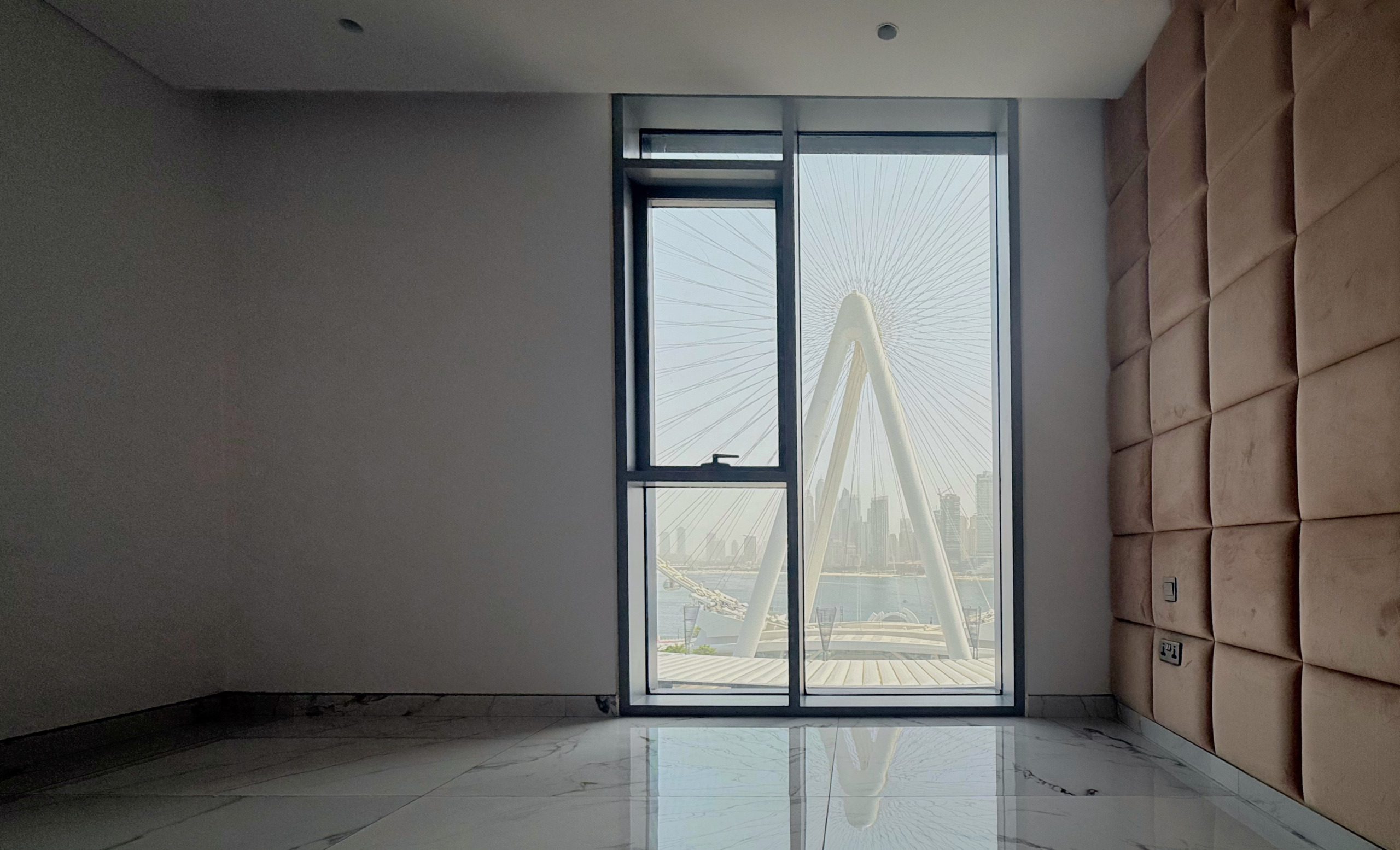 2 bedroom sea view apartment in Bluewaters Dubai
