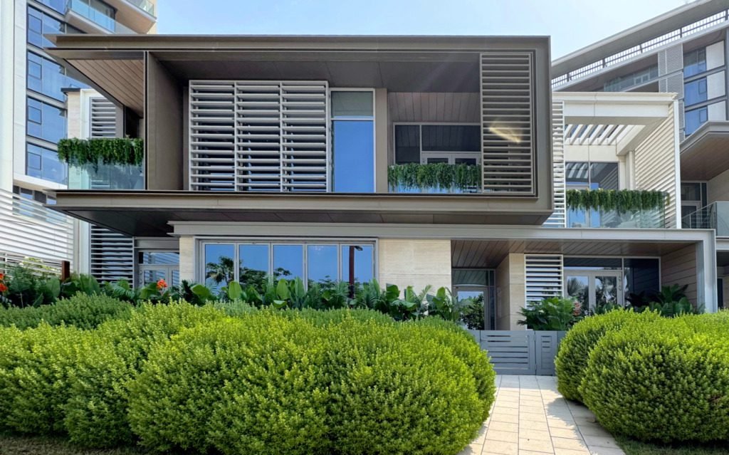 Bluewaters townhouse for sale with private pool and sea view terrace