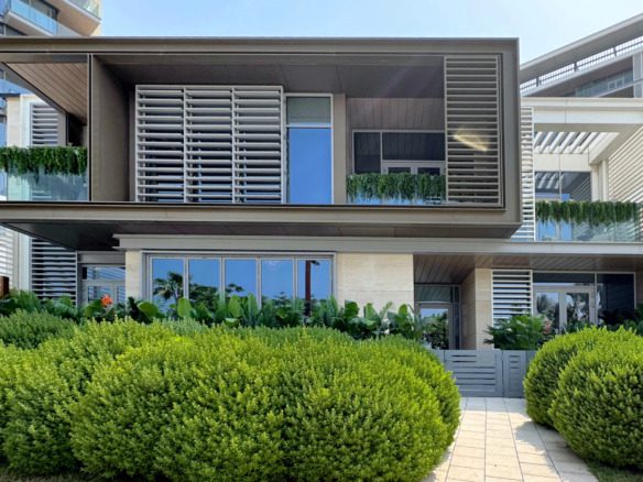 Bluewaters townhouse for sale with private pool and sea view terrace