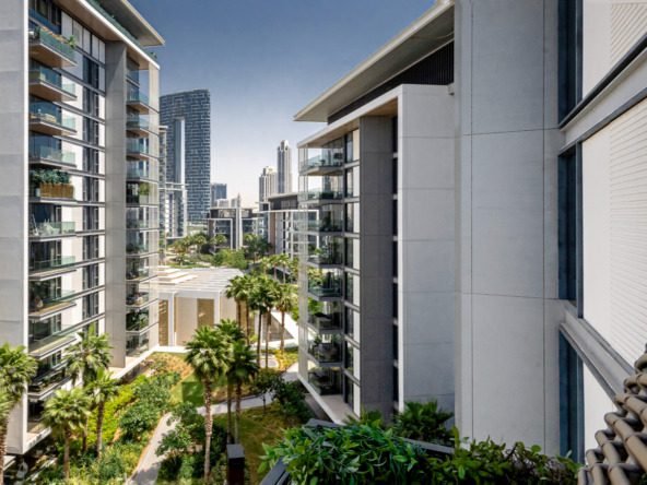 2 bedroom Bluewaters apartment with sea and Ain Dubai views