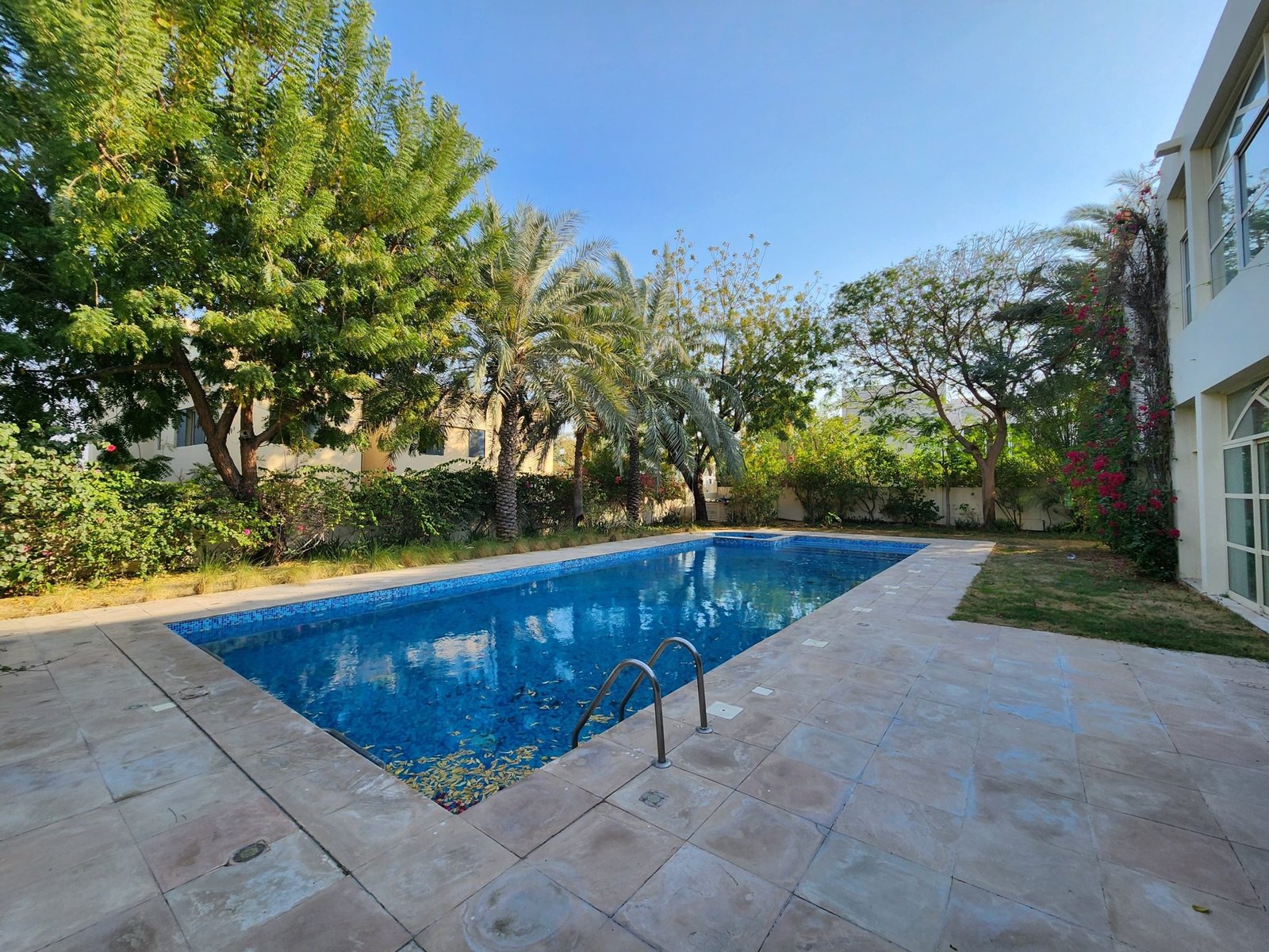 Emirates Hills villa for rent in Sector E with garden and pool