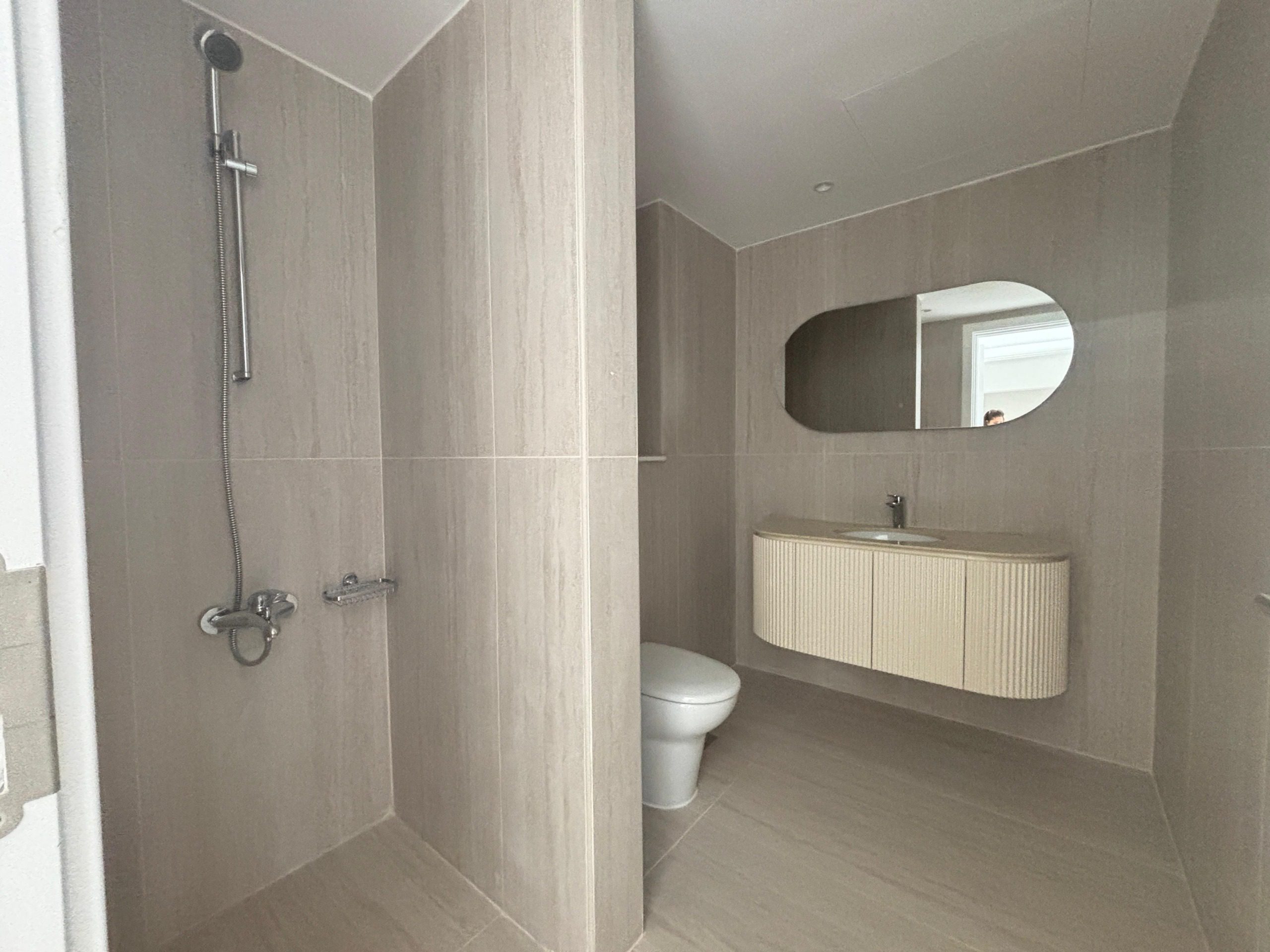 Palma Residences villa rent with sea view and private beach
