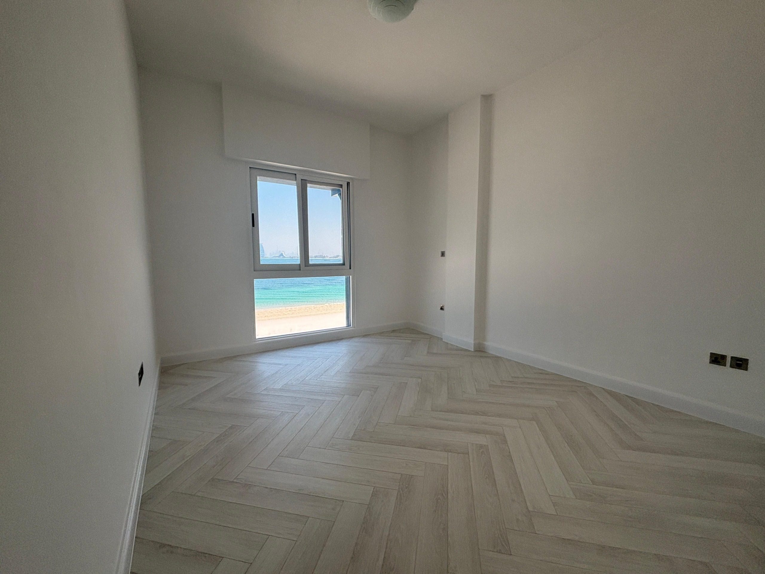 Palma Residences villa rent with sea view and private beach