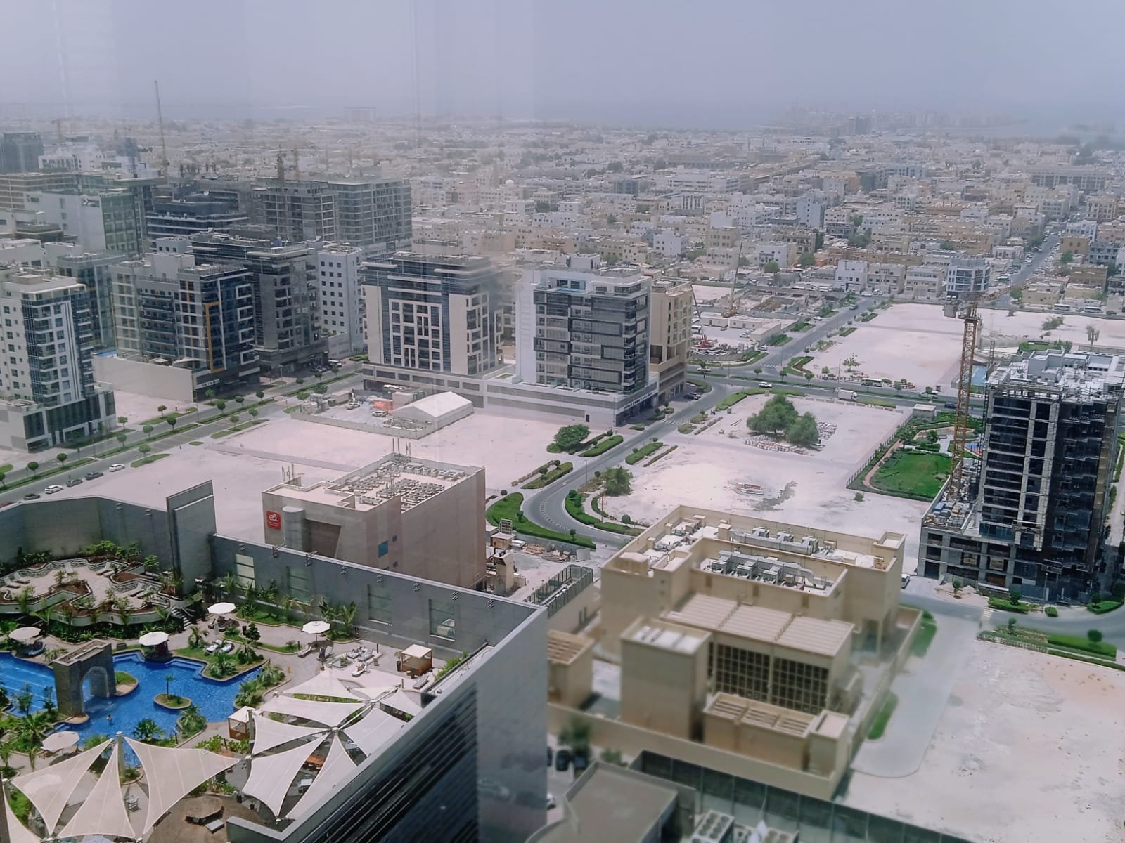 Fairmont Hotel office space for rent in Sheikh Zayed Road, Dubai
