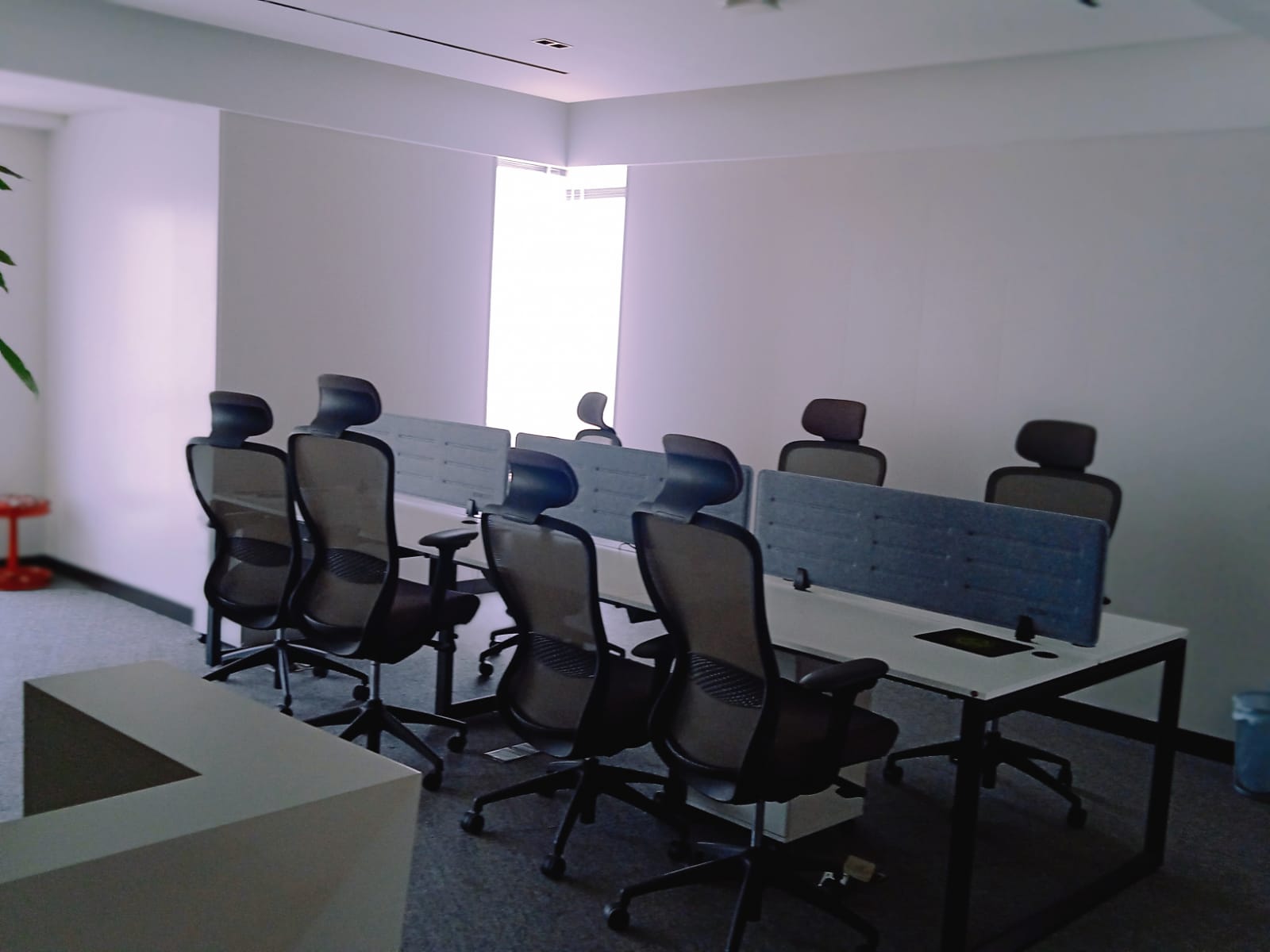 Fairmont Hotel office space for rent in Sheikh Zayed Road, Dubai