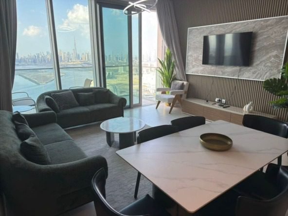 Grand Dubai Creek Harbour 3-bedroom apartment with Burj view