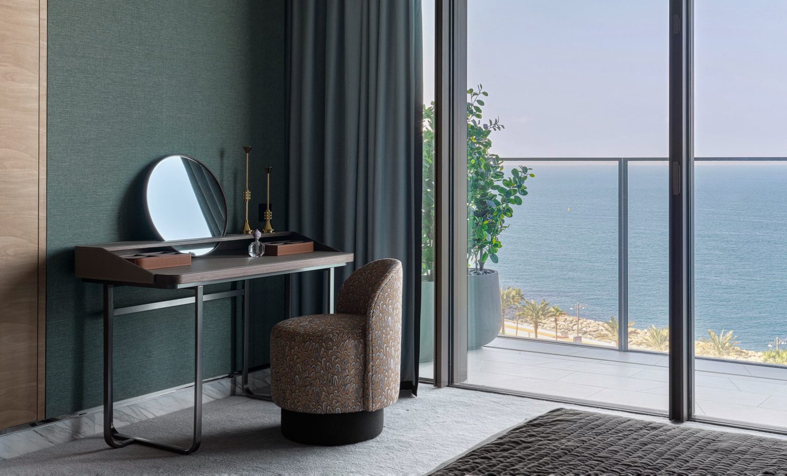 2 bedroom for rent in Royal Atlantis Palm Jumeirah with sea view
