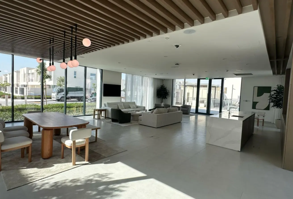3 bedroom townhouse Talia for rent exterior view