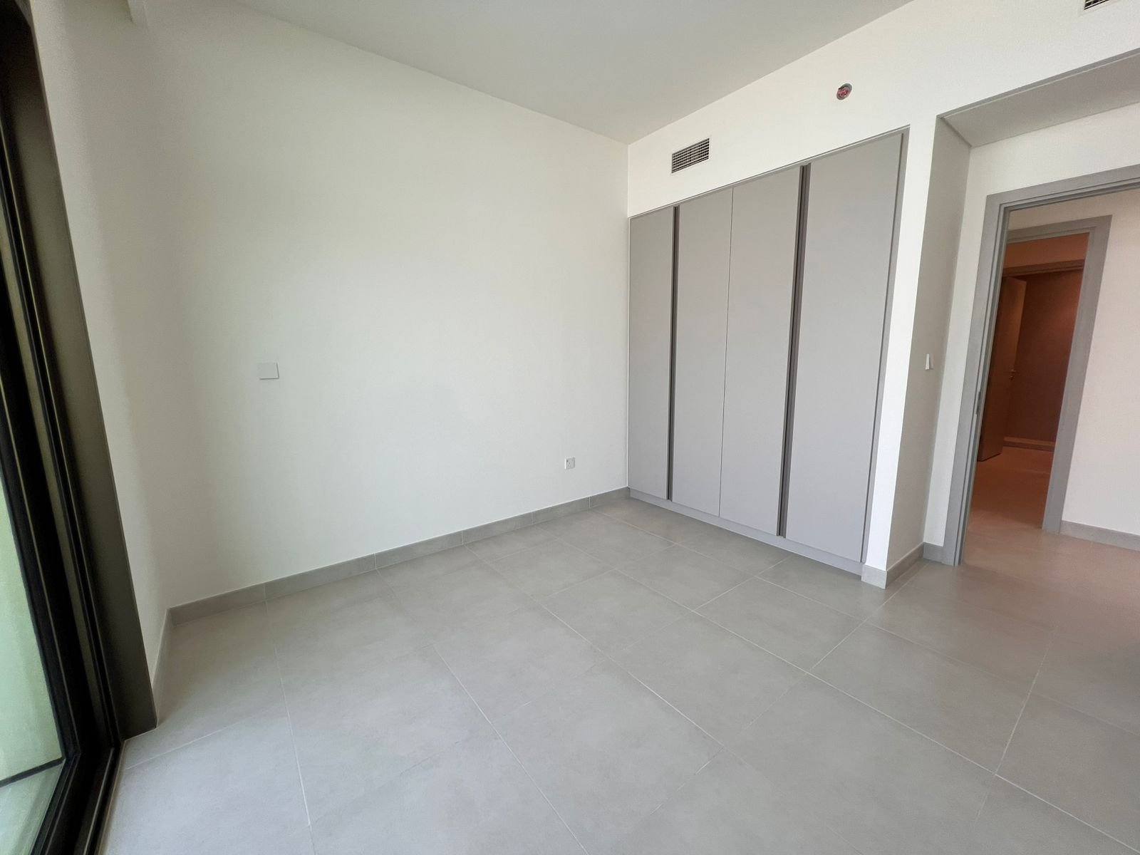 3 bedroom apartment Creek Palace with Burj Khalifa view