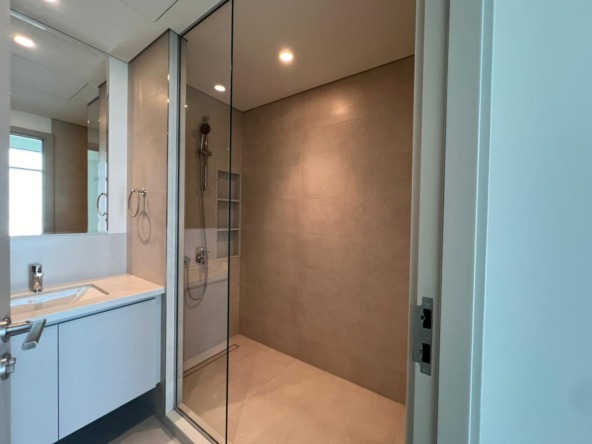 3 bedroom apartment Creek Palace with Burj Khalifa view