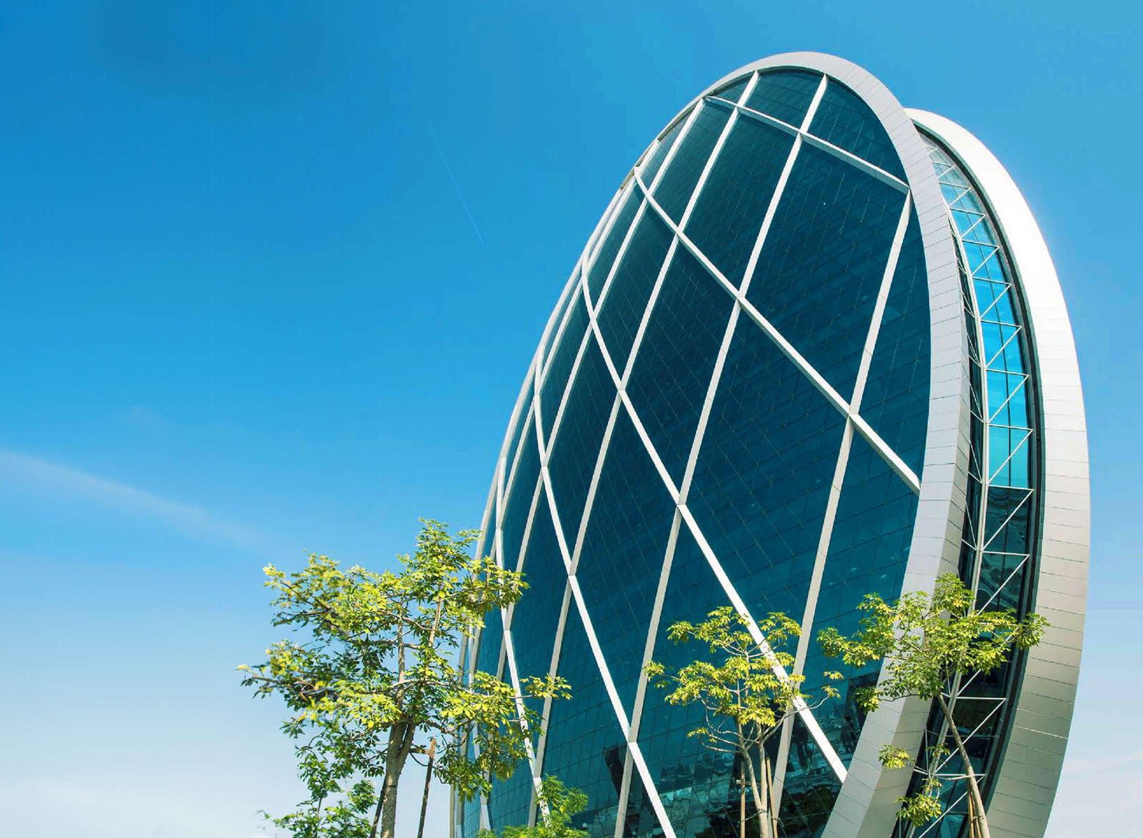 Gardenia Bay Yas Island apartments for sale with lagoon views, beach access, and sustainable amenities by Aldar.