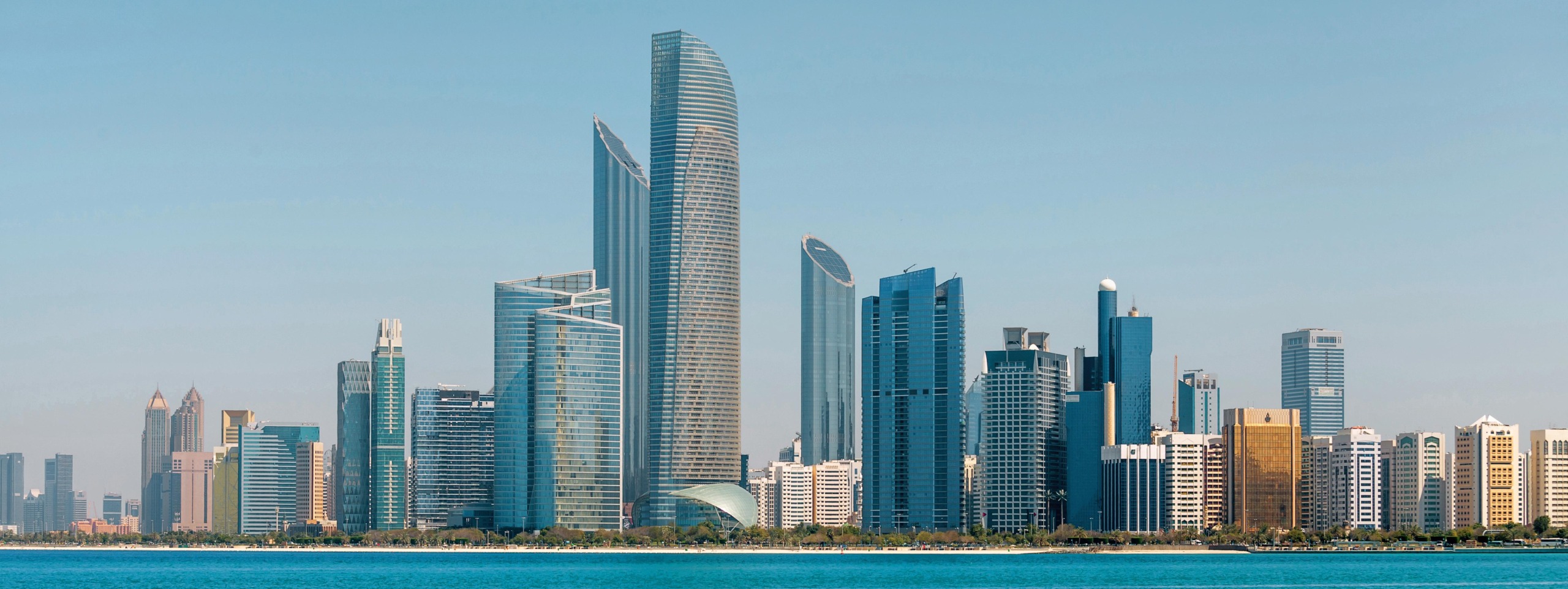 Fahid Beach Residences Abu Dhabi luxury apartments and townhouses by Aldar with beachfront views and wellness amenities