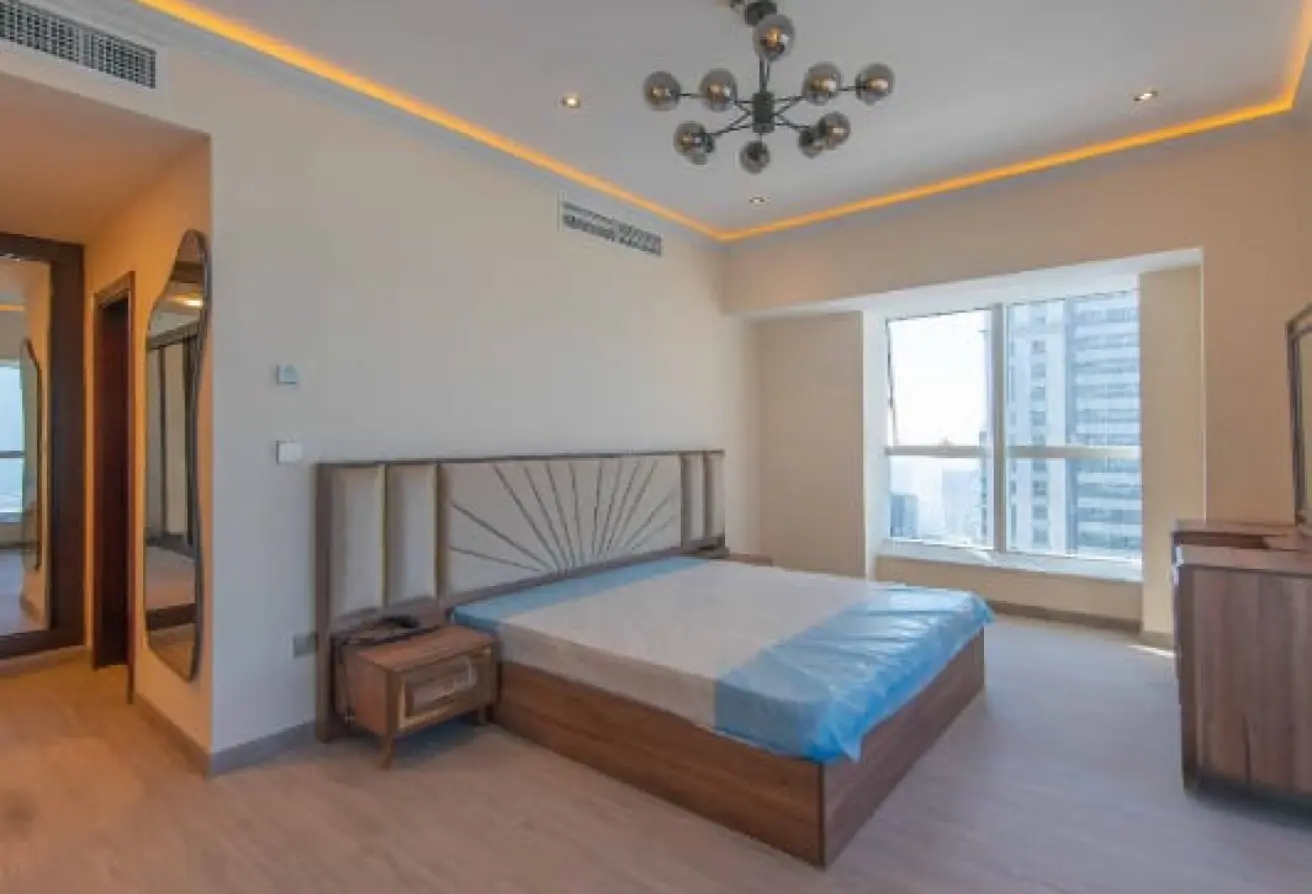 Apartment for rent in Elite Residence – 4-bedroom upgraded sea-view home in Dubai Marina