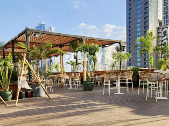 M Hotel Downtown lounge for rent – 5,678 sqft indoor/outdoor canal-view venue in Business Bay