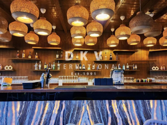 M Hotel Downtown lounge for rent – 5,678 sqft indoor/outdoor canal-view venue in Business Bay