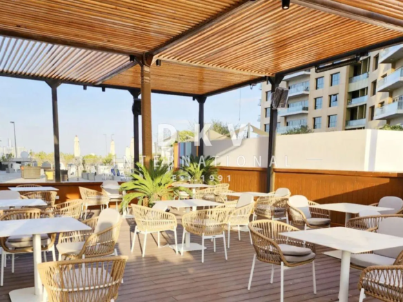 M Hotel Downtown lounge for rent – 5,678 sqft indoor/outdoor canal-view venue in Business Bay
