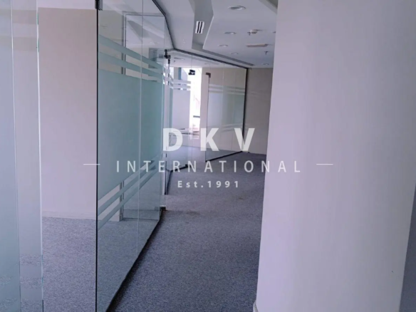 Regal Tower Business Bay – 1,495 sqft fitted office with canal view and 5 partitions