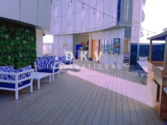 Carlton Downtown Rooftop – open-air lounge with 360° Downtown Dubai views