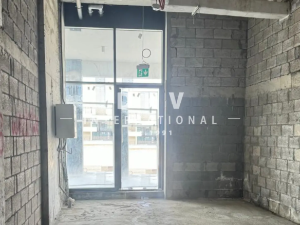 Azizi Riviera shop for rent – shell & core retail in Meydan One